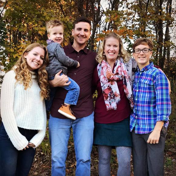 Meet your Posher, Laurel - Picture 1 of 1